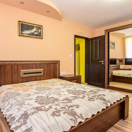 Mariana Apartamento Pavel Banya