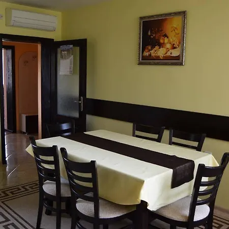 Mariana Apartment